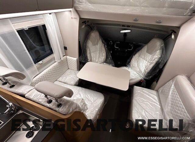 ADRIA 60° NEW CORAL XL A 660 SL GAMMA 2025 LETTI GEMELLI NEW DUCATO MY 25 UCONNECT pieno
