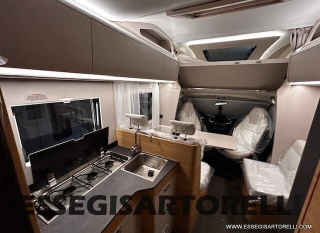 ADRIA 60° NEW CORAL XL A 660 SL GAMMA 2025 LETTI GEMELLI NEW DUCATO MY 25 UCONNECT pieno