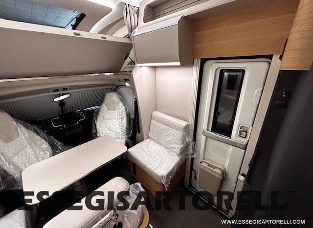 ADRIA 60° NEW CORAL XL A 660 SL GAMMA 2025 LETTI GEMELLI NEW DUCATO MY 25 UCONNECT pieno