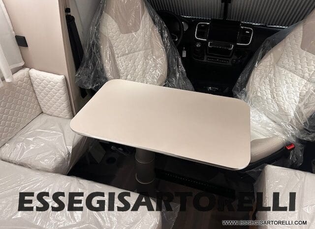 ADRIA 60° NEW CORAL XL A 660 SL GAMMA 2025 LETTI GEMELLI NEW DUCATO MY 25 UCONNECT pieno