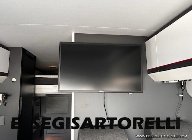 ADRIA TWIN SPORTS 640 SGX POPUP 180 CV POWER AUTOMATICO STRAFULL 2024 KM 8.103 pieno