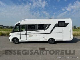 ADRIA SONIC PLUS 700 DL GARAGE 140 cv letti gemelli GAMMA 2025 FACE TO FACE AUTOMATICO