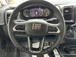 ADRIA SONIC PLUS 700 DL GARAGE 140 cv letti gemelli GAMMA 2025 FACE TO FACE AUTOMATICO pieno
