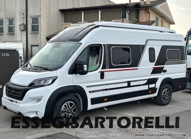 ADRIA TWIN SPORTS 640 SGX POPUP 180 CV POWER AUTOMATICO STRAFULL 2024 KM 8.103 pieno