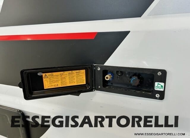 ADRIA TWIN SPORTS 640 SGX POPUP 180 CV POWER AUTOMATICO STRAFULL 2024 KM 8.103 pieno