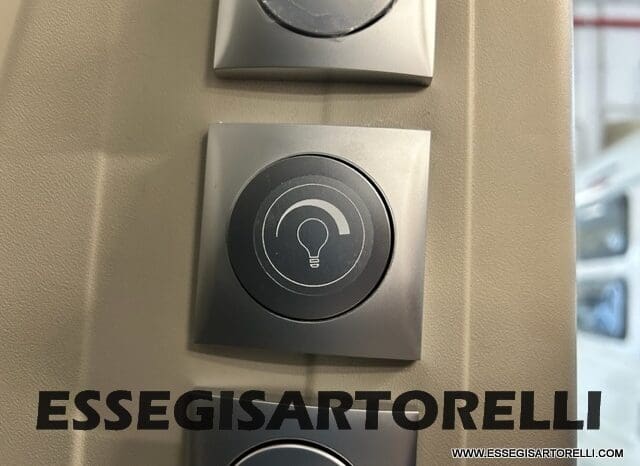 ADRIA TWIN SPORTS 640 SGX POPUP 180 CV POWER AUTOMATICO STRAFULL 2024 KM 8.103 pieno