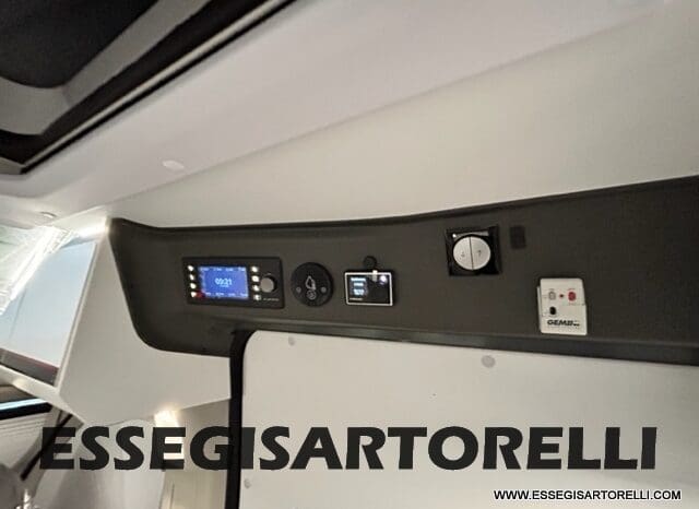 ADRIA TWIN SPORTS 640 SGX POPUP 180 CV POWER AUTOMATICO STRAFULL 2024 KM 8.103 pieno