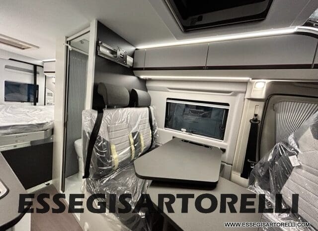 ADRIA TWIN SPORTS 640 SGX POPUP 180 CV POWER AUTOMATICO STRAFULL 2024 KM 8.103 pieno