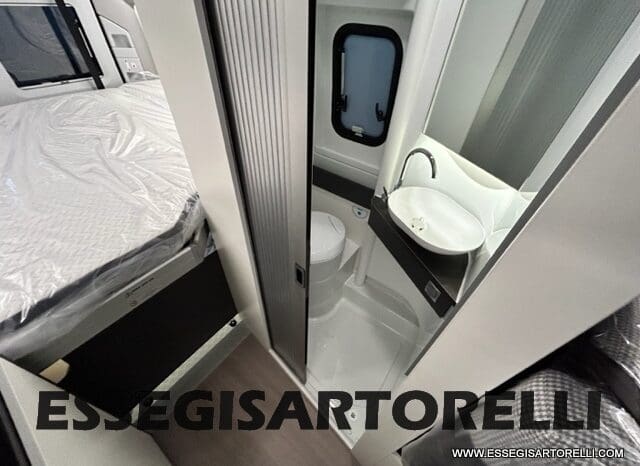 ADRIA TWIN SPORTS 640 SGX POPUP 180 CV POWER AUTOMATICO STRAFULL 2024 KM 8.103 pieno