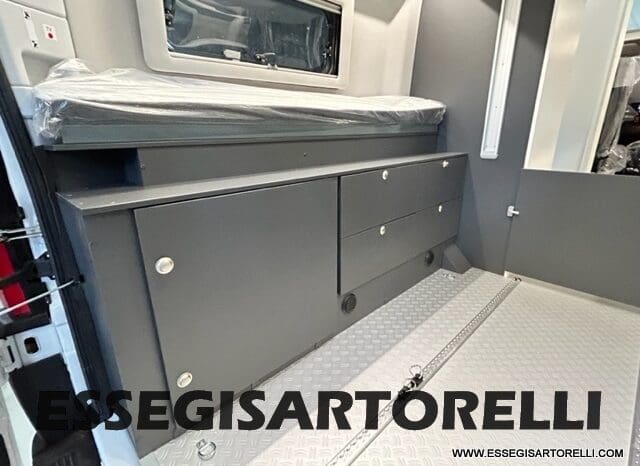 ADRIA TWIN SPORTS 640 SGX POPUP 180 CV POWER AUTOMATICO STRAFULL 2024 KM 8.103 pieno