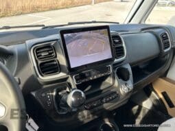 ADRIA SONIC PLUS 700 DL GARAGE 140 cv letti gemelli GAMMA 2025 FACE TO FACE AUTOMATICO pieno