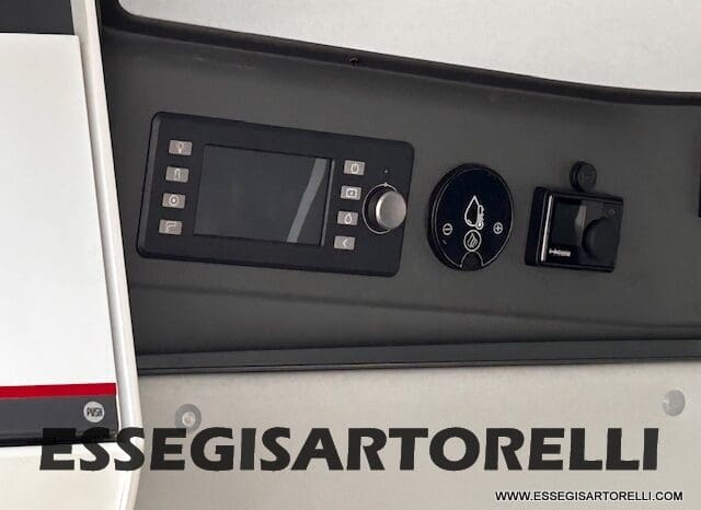 ADRIA TWIN SPORTS 640 SGX POPUP 180 CV POWER AUTOMATICO STRAFULL 2024 KM 8.103 pieno