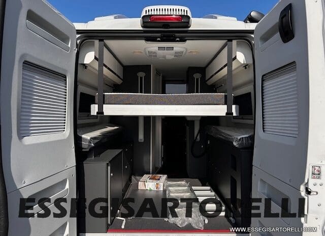 ADRIA TWIN SPORTS 640 SGX POPUP 180 CV POWER AUTOMATICO STRAFULL 2024 KM 8.103 pieno