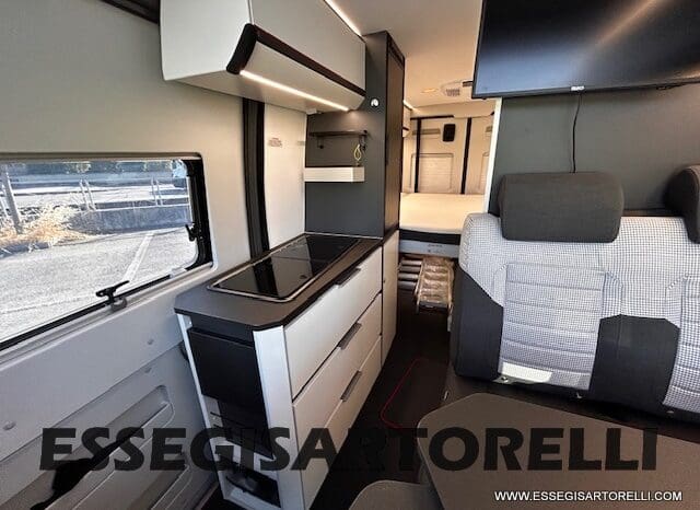 ADRIA TWIN SPORTS 640 SGX POPUP 180 CV POWER AUTOMATICO STRAFULL 2024 KM 8.103 pieno