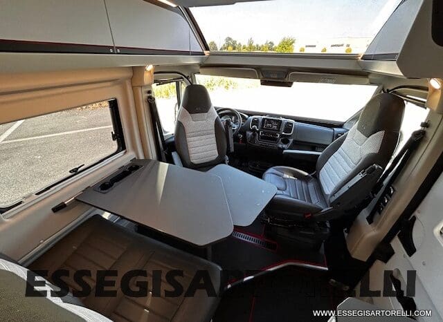 ADRIA TWIN SPORTS 640 SGX POPUP 180 CV POWER AUTOMATICO STRAFULL 2024 KM 8.103 pieno