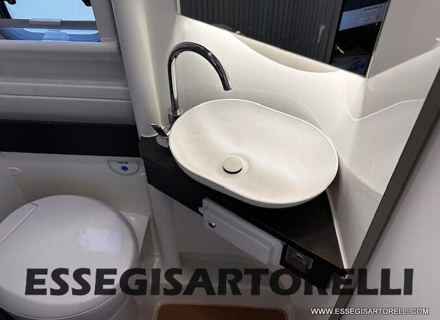 ADRIA TWIN SPORTS 640 SGX POPUP 180 CV POWER AUTOMATICO STRAFULL 2024 KM 8.103 pieno
