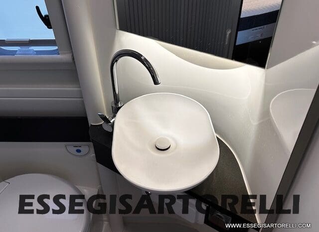 ADRIA TWIN SPORTS 640 SGX POPUP 180 CV POWER AUTOMATICO STRAFULL 2024 KM 8.103 pieno