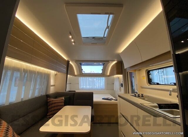 ADRIA ADORA 573 PT CARAVAN 6 POSTI 01/2023 1.650 KG pieno