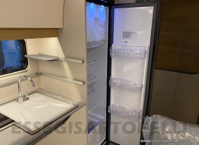 ADRIA ADORA 573 PT CARAVAN 6 POSTI 01/2023 1.650 KG pieno