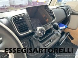 ADRIA SONIC PLUS 700 DL GARAGE 140 cv letti gemelli GAMMA 2025 FACE TO FACE AUTOMATICO pieno