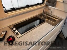 ADRIA ADORA 573 PT CARAVAN 6 POSTI 01/2023 1.650 KG pieno