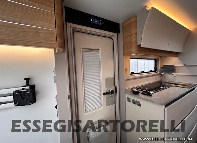 ADRIA ADORA 573 PT CARAVAN 6 POSTI 01/2023 1.650 KG pieno