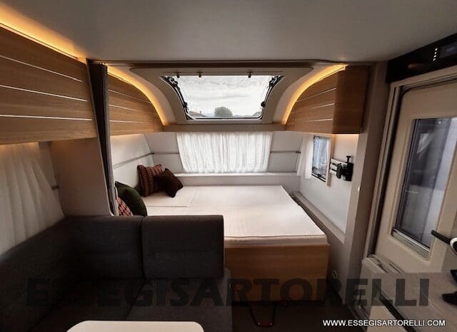 ADRIA ADORA 573 PT CARAVAN 6 POSTI 01/2023 1.650 KG pieno