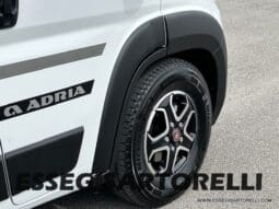 ADRIA TWIN SPORTS 640 SGX POPUP 180 CV POWER AUTOMATICO STRAFULL 2024 KM 8.103 pieno