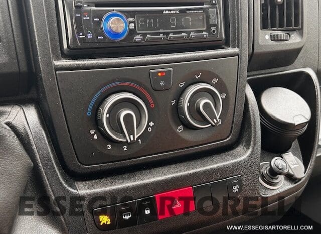 ADRIA MATRIX M 670 SL GEMELLI 165 CV POWER 12/2017 KM 28.328 UNIPRO DOPPIO CLIMA SAT FULL pieno
