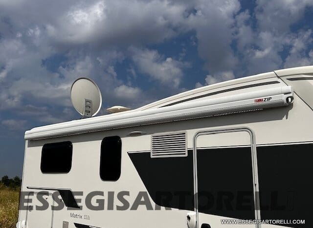 ADRIA MATRIX M 670 SL GEMELLI 165 CV POWER 12/2017 KM 28.328 UNIPRO DOPPIO CLIMA SAT FULL pieno