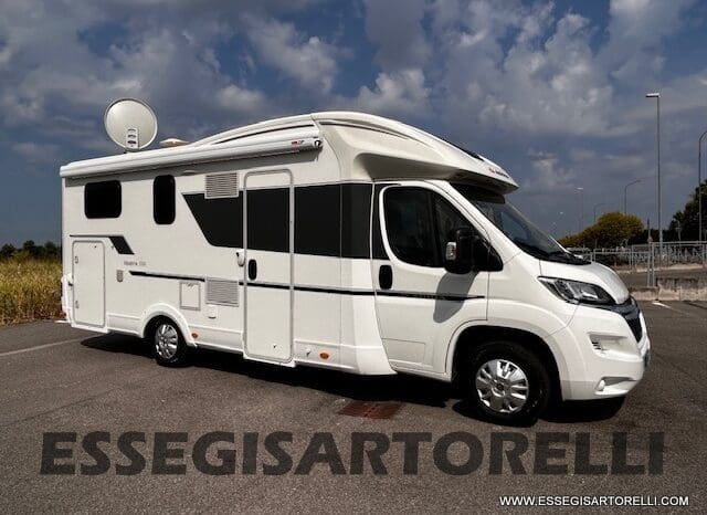 ADRIA MATRIX M 670 SL GEMELLI 165 CV POWER 12/2017 KM 28.328 UNIPRO DOPPIO CLIMA SAT FULL pieno