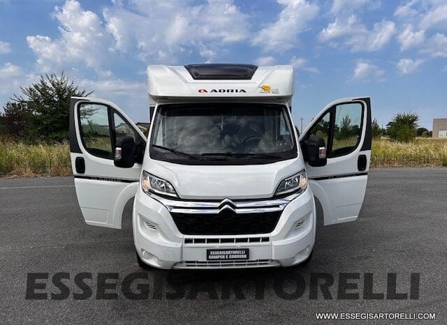 ADRIA MATRIX M 670 SL GEMELLI 165 CV POWER 12/2017 KM 28.328 UNIPRO DOPPIO CLIMA SAT FULL pieno