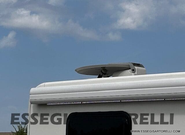 ADRIA MATRIX M 670 SL GEMELLI 165 CV POWER 12/2017 KM 28.328 UNIPRO DOPPIO CLIMA SAT FULL pieno