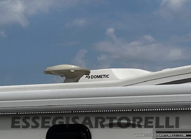 ADRIA MATRIX M 670 SL GEMELLI 165 CV POWER 12/2017 KM 28.328 UNIPRO DOPPIO CLIMA SAT FULL pieno