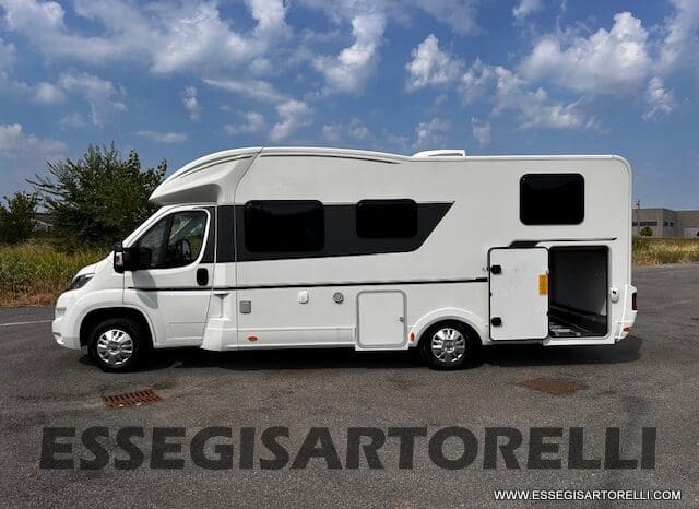 ADRIA MATRIX M 670 SL GEMELLI 165 CV POWER 12/2017 KM 28.328 UNIPRO DOPPIO CLIMA SAT FULL pieno