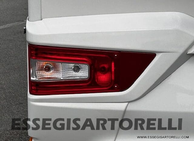ADRIA MATRIX M 670 SL GEMELLI 165 CV POWER 12/2017 KM 28.328 UNIPRO DOPPIO CLIMA SAT FULL pieno