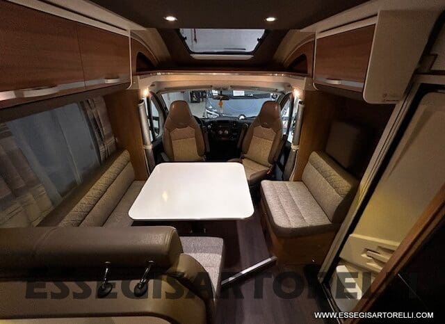 ADRIA MATRIX M 670 SL GEMELLI 165 CV POWER 12/2017 KM 28.328 UNIPRO DOPPIO CLIMA SAT FULL pieno