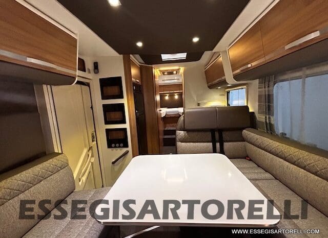 ADRIA MATRIX M 670 SL GEMELLI 165 CV POWER 12/2017 KM 28.328 UNIPRO DOPPIO CLIMA SAT FULL pieno