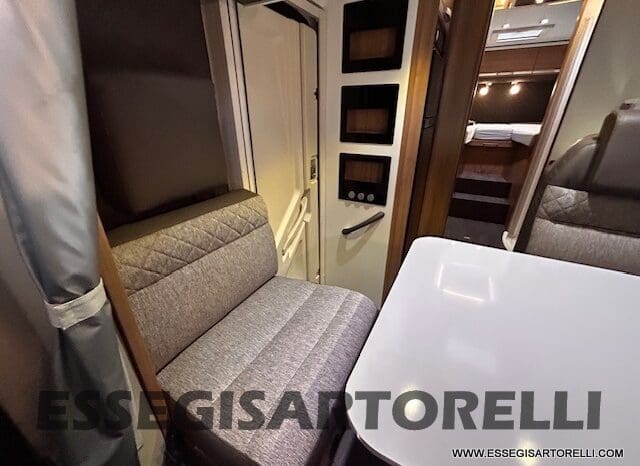 ADRIA MATRIX M 670 SL GEMELLI 165 CV POWER 12/2017 KM 28.328 UNIPRO DOPPIO CLIMA SAT FULL pieno