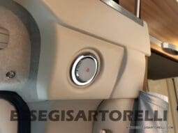 ADRIA MATRIX M 670 SL GEMELLI 165 CV POWER 12/2017 KM 28.328 UNIPRO DOPPIO CLIMA SAT FULL pieno