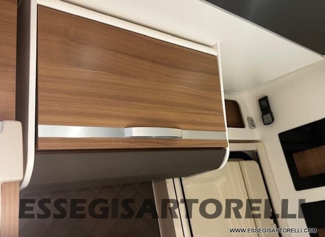 ADRIA MATRIX M 670 SL GEMELLI 165 CV POWER 12/2017 KM 28.328 UNIPRO DOPPIO CLIMA SAT FULL pieno