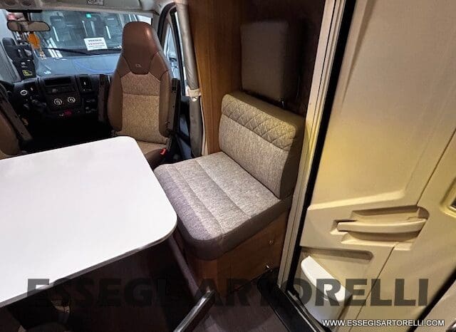 ADRIA MATRIX M 670 SL GEMELLI 165 CV POWER 12/2017 KM 28.328 UNIPRO DOPPIO CLIMA SAT FULL pieno
