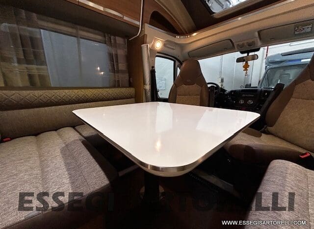 ADRIA MATRIX M 670 SL GEMELLI 165 CV POWER 12/2017 KM 28.328 UNIPRO DOPPIO CLIMA SAT FULL pieno