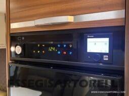 ADRIA MATRIX M 670 SL GEMELLI 165 CV POWER 12/2017 KM 28.328 UNIPRO DOPPIO CLIMA SAT FULL pieno