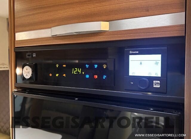 ADRIA MATRIX M 670 SL GEMELLI 165 CV POWER 12/2017 KM 28.328 UNIPRO DOPPIO CLIMA SAT FULL pieno