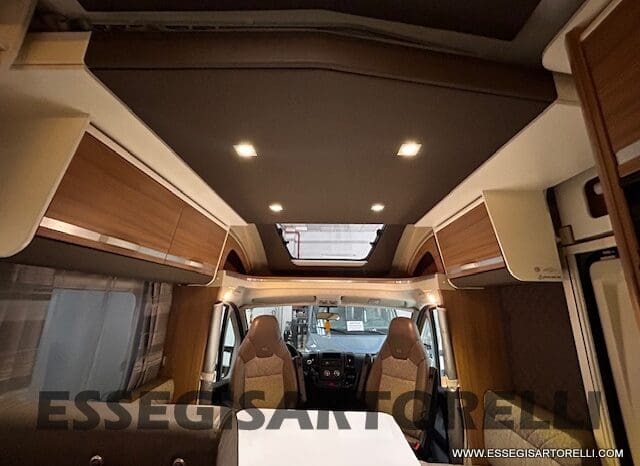 ADRIA MATRIX M 670 SL GEMELLI 165 CV POWER 12/2017 KM 28.328 UNIPRO DOPPIO CLIMA SAT FULL pieno
