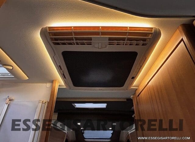 ADRIA MATRIX M 670 SL GEMELLI 165 CV POWER 12/2017 KM 28.328 UNIPRO DOPPIO CLIMA SAT FULL pieno