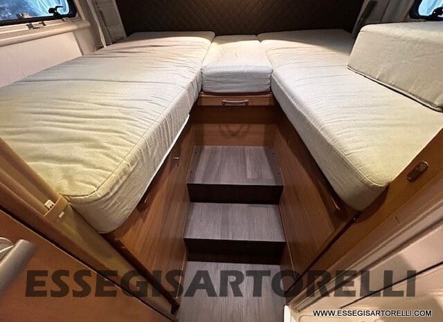 ADRIA MATRIX M 670 SL GEMELLI 165 CV POWER 12/2017 KM 28.328 UNIPRO DOPPIO CLIMA SAT FULL pieno