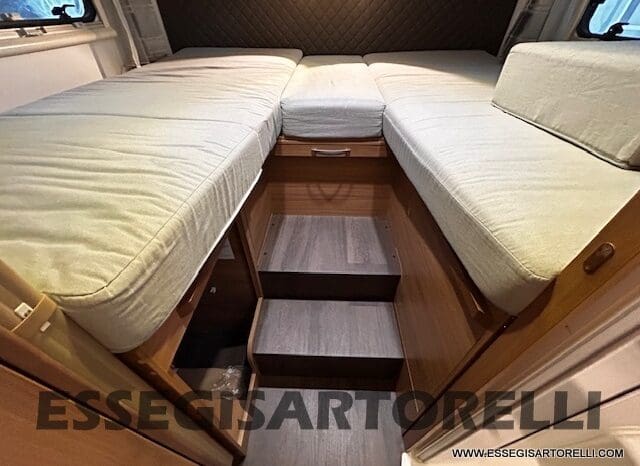 ADRIA MATRIX M 670 SL GEMELLI 165 CV POWER 12/2017 KM 28.328 UNIPRO DOPPIO CLIMA SAT FULL pieno