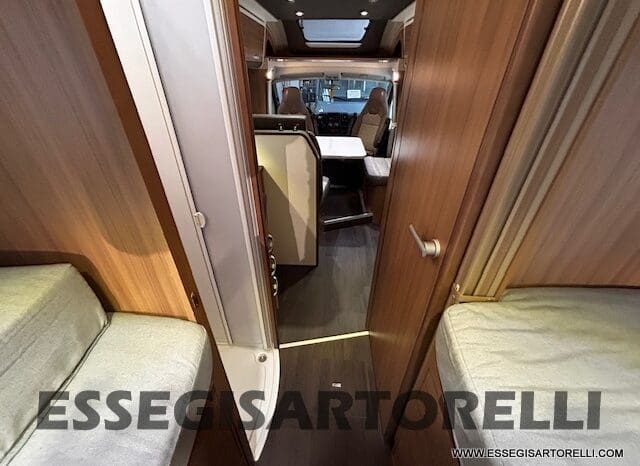 ADRIA MATRIX M 670 SL GEMELLI 165 CV POWER 12/2017 KM 28.328 UNIPRO DOPPIO CLIMA SAT FULL pieno